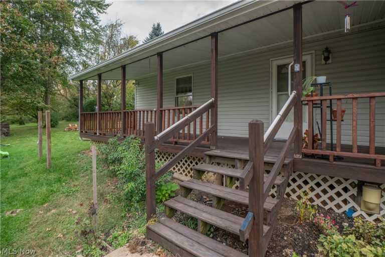 2491 Perry Drive, Canton, OH - Photo 3