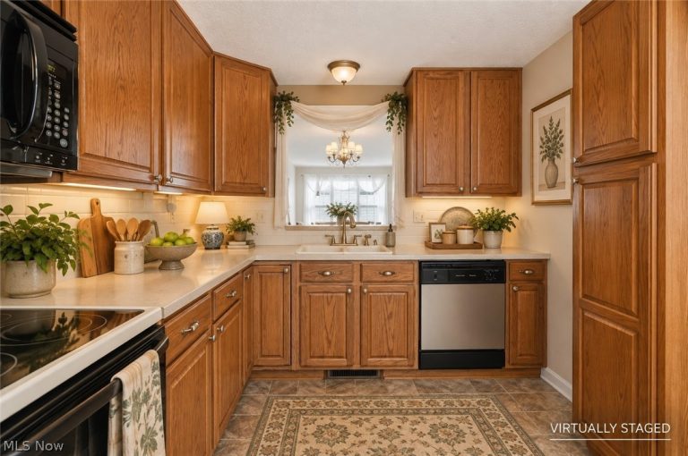 4435 Dalbury Avenue, Canton, OH - Photo 4
