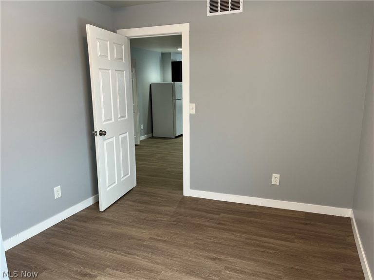 3508 135th Street, Cleveland, OH - Photo 6