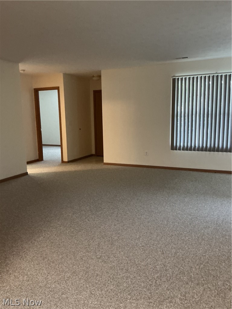 2832 Benford Lane, Youngstown, OH - Photo 4