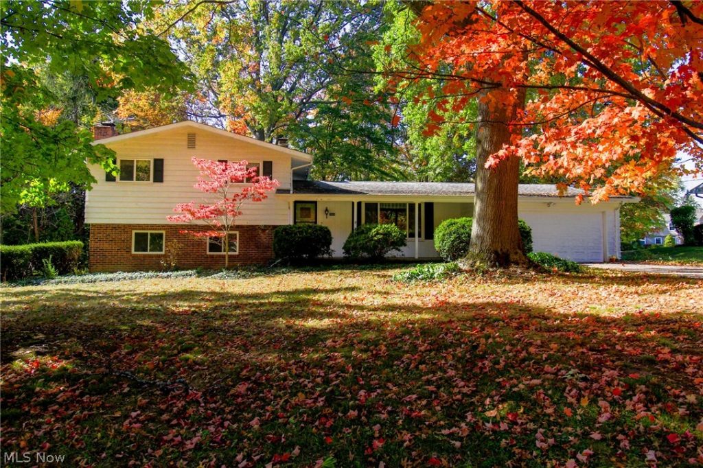 7466 Mountain Park Drive, Concord Twp, OH