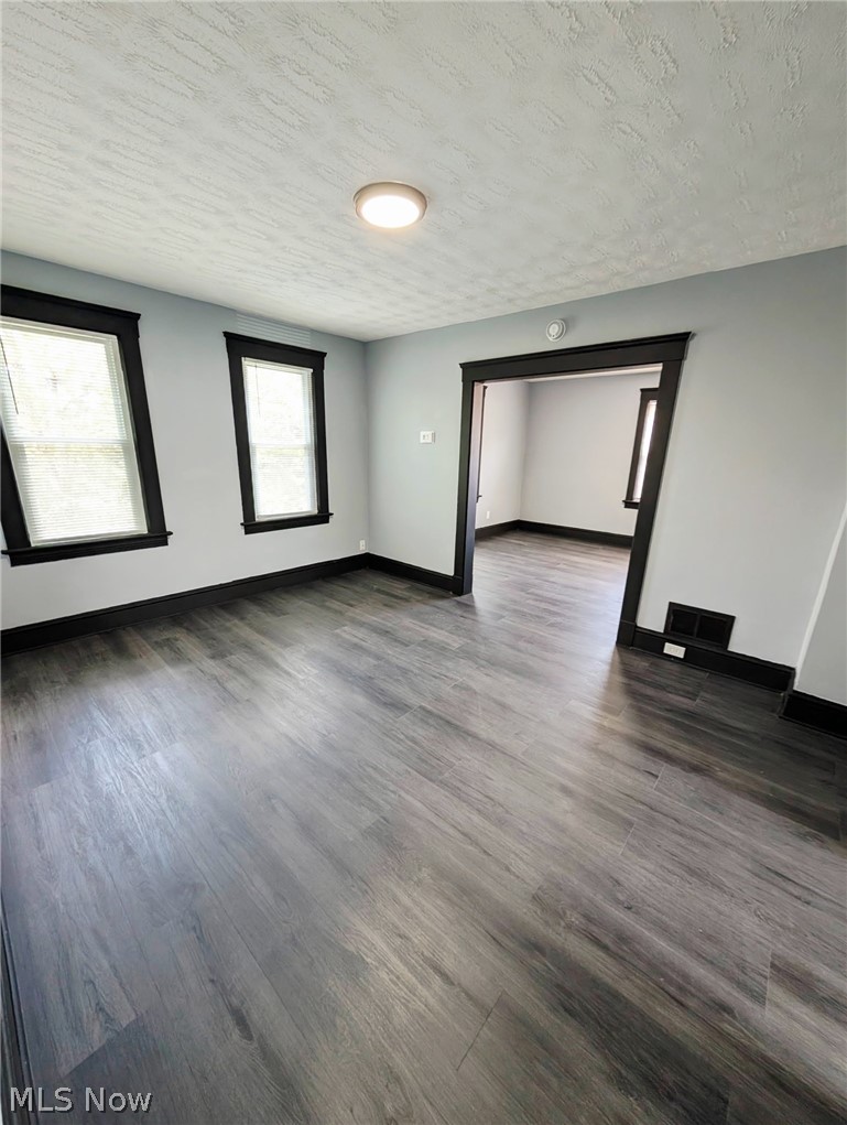 1431 Rowley Avenue, Cleveland, OH - Photo 6