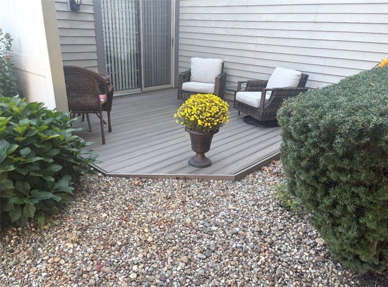 371 Bayshore Drive #6, Columbiana, OH - Photo 4