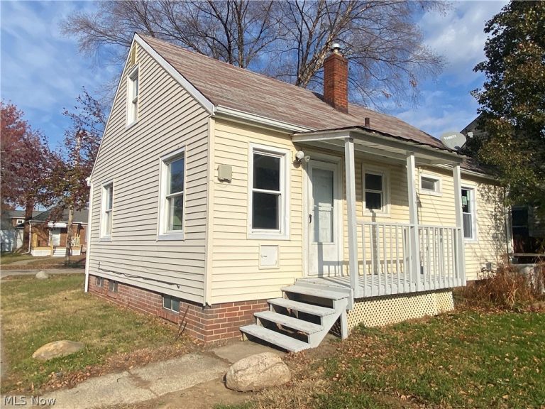 12113 Wayland Avenue, Cleveland, OH - Photo 4