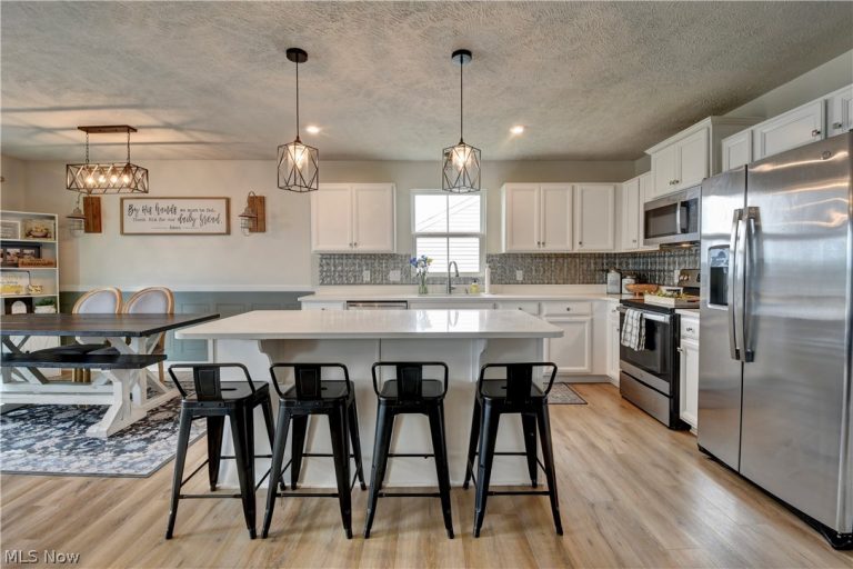 6960 Gauntlet Street, Massillon, OH - Photo 4