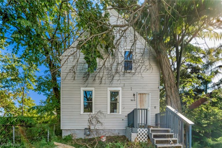9610 Edmunds Avenue, Cleveland, OH, 44106