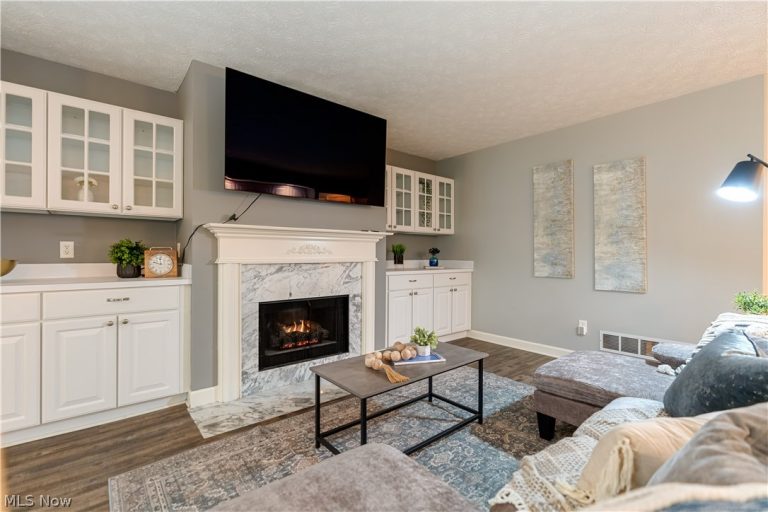 1855 Hamden Lane, Stow, OH - Photo 5