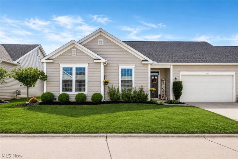 8782 Wakefield Run, North Ridgeville, OH, 44039
