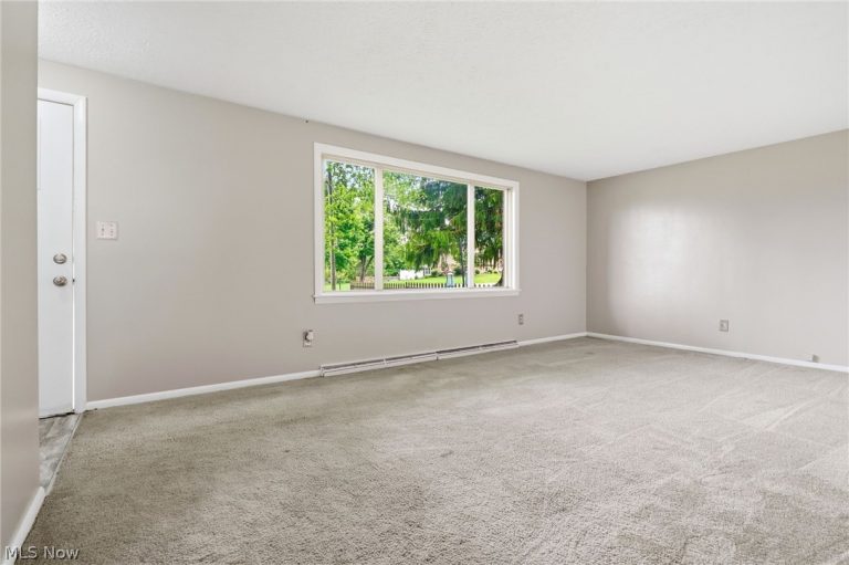 5980 Longview Street, Massillon, OH - Photo 8