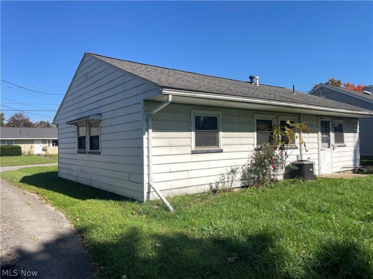 1617 Thalia Avenue, Youngstown, OH - Photo 2