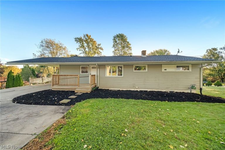 1575 Hilbish Avenue, Akron, OH, 44312