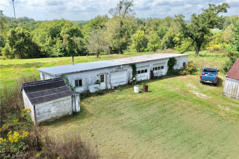 26965 County Road 1, Coshocton, OH - Photo 2