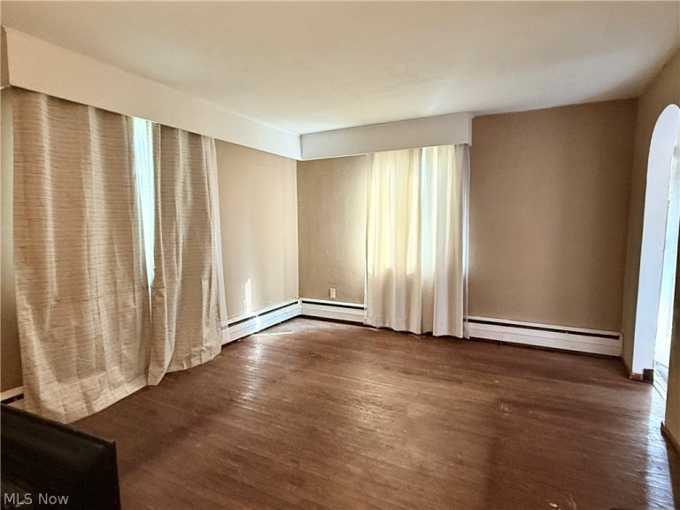 515 Harding Avenue, Massillon, OH - Photo 3