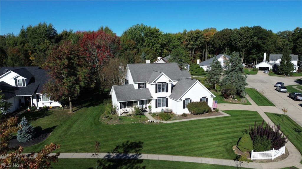 3520 Lexington Lane, Brunswick, OH