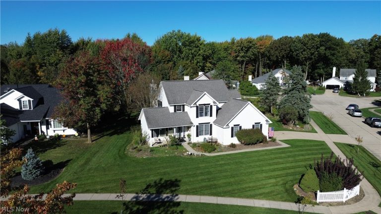 3520 Lexington Lane, Brunswick, OH, 44212