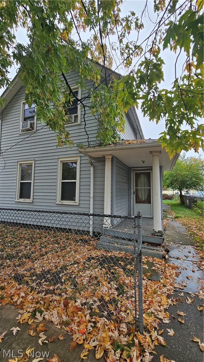 3307 Hancock Avenue, Cleveland, OH - Photo 2