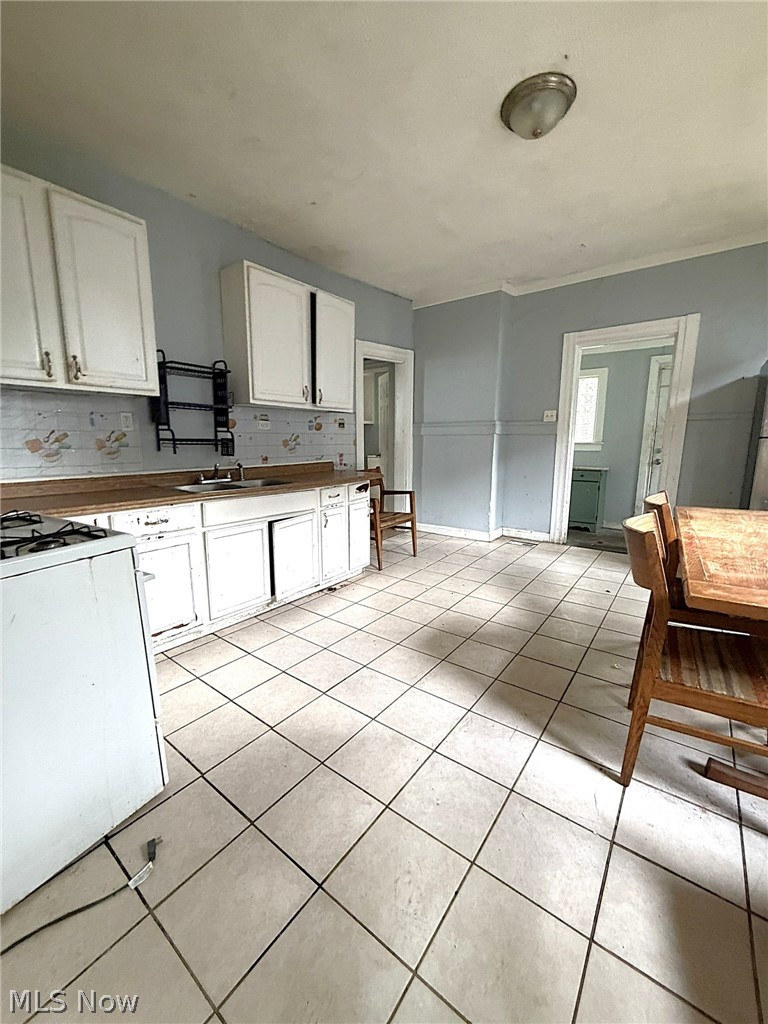 3283 54th Street, Cleveland, OH - Photo 3