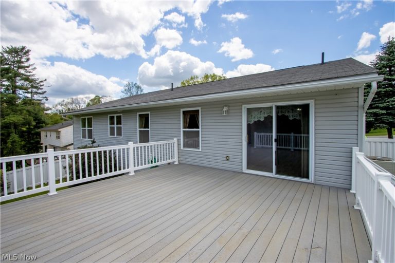 4937 Pine Ridge Drive, Wooster, OH - Photo 2