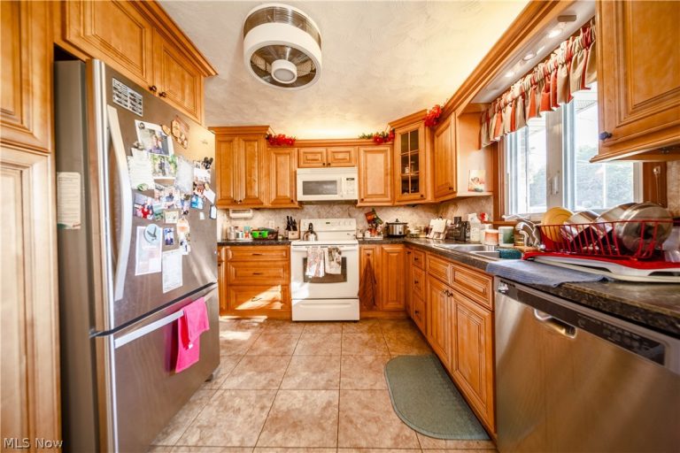 4499 Kidron Road, Dalton, OH - Photo 8