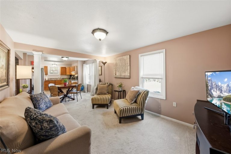 5806 Madison Avenue, Cleveland, OH - Photo 6