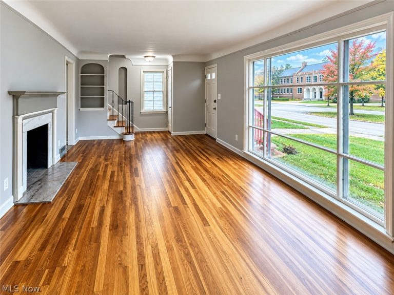 3674 Monticello Boulevard, Cleveland Heights, OH - Photo 8