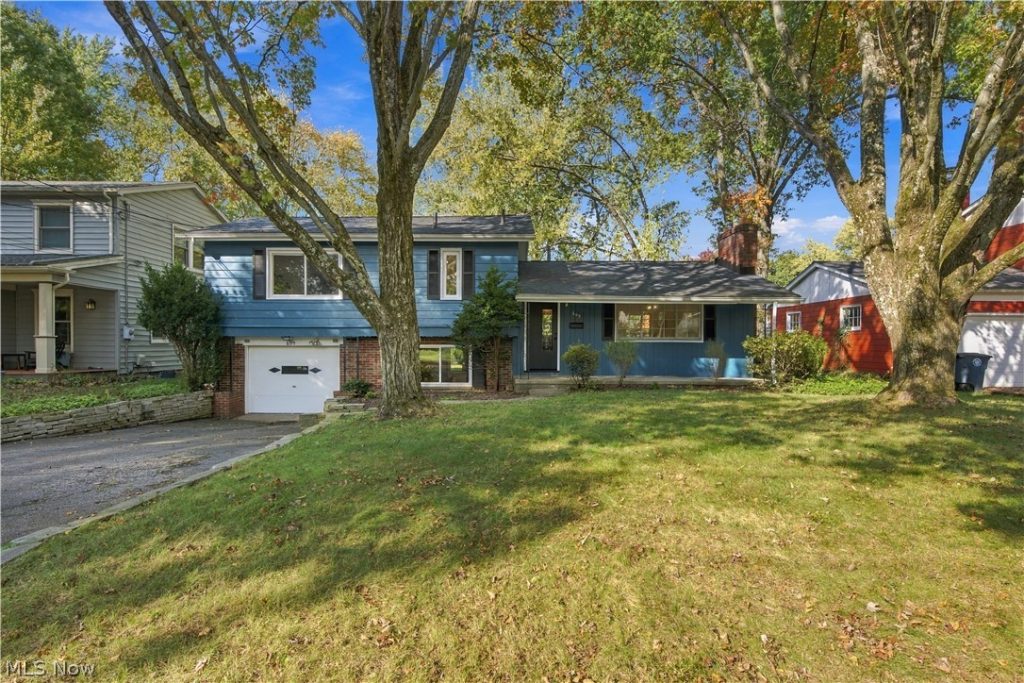 605 Mardon Avenue, Akron, OH