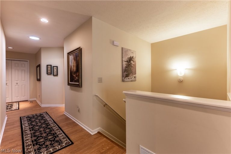 3852 Woodbury Oval #89, Stow, OH - Photo 5