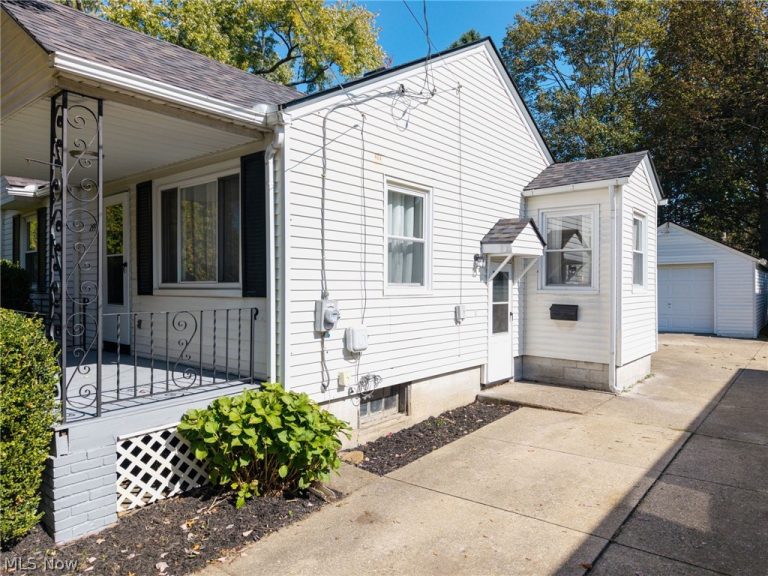 299 Zeller Avenue, Akron, OH - Photo 4