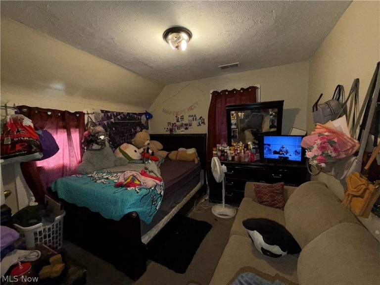 3421 65th Street, Cleveland, OH - Photo 3