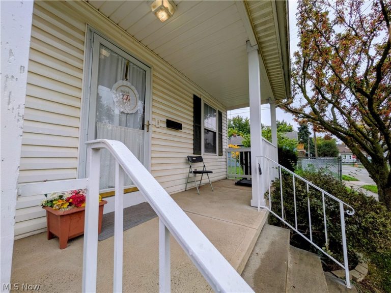 3093 Otokar Avenue, Cleveland, OH - Photo 3