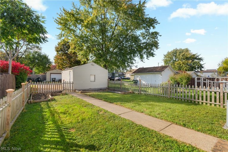 1147 Concord Avenue, Canton, OH - Photo 5