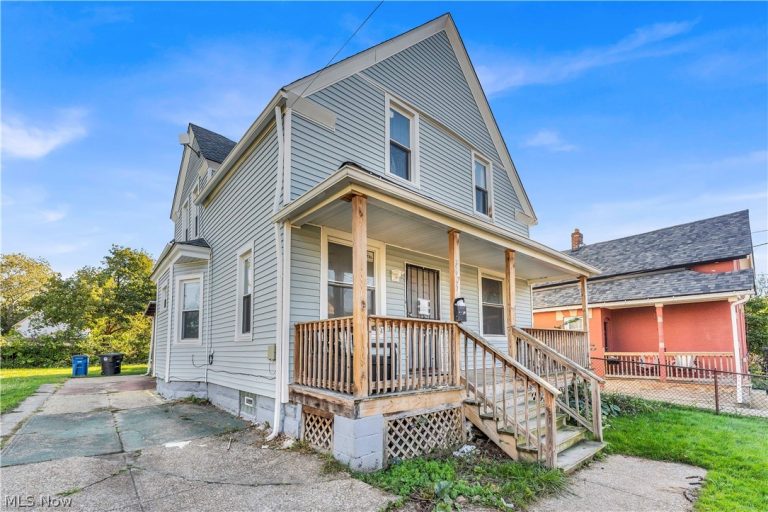 3625 Newark Avenue #1/DN, Garfield Heights, OH - Photo 2