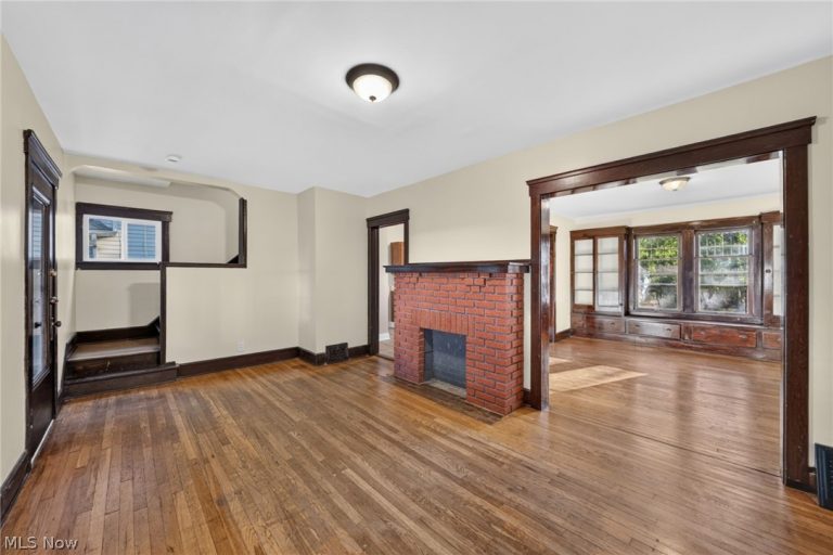 3341 99th Street, Cleveland, OH - Photo 2
