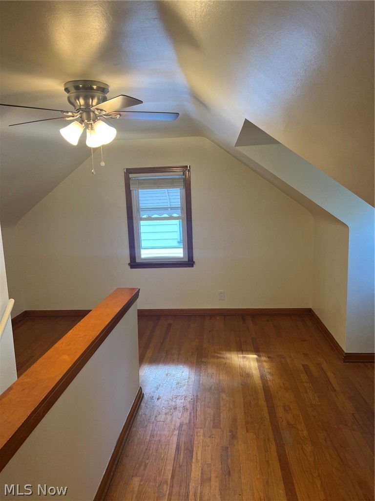 1609 Meadowbrook Avenue, Youngstown, OH - Photo 2