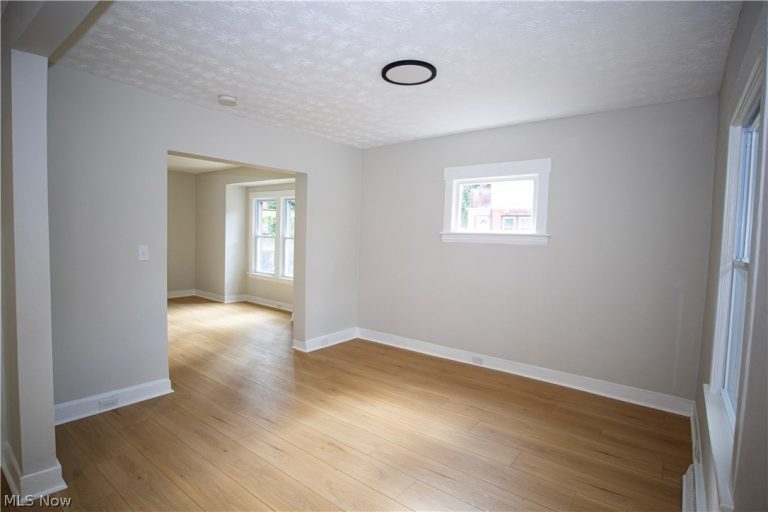 4463 20th Street, Cleveland, OH - Photo 3