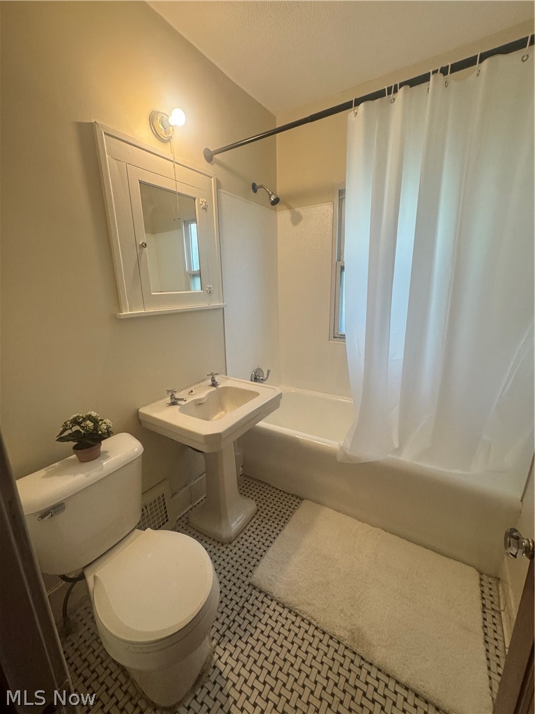 18309 Edgerton Road, Cleveland, OH - Photo 8