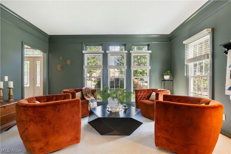 8630 Parsons Court Circle, Massillon, OH - Photo 4