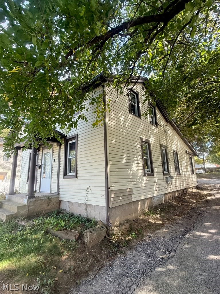 139 Jackson Street, Painesville Twp, OH - Photo 6