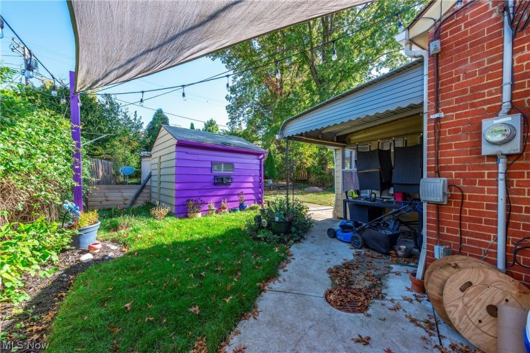 3458 Monticello Boulevard, Cleveland Heights, OH - Photo 4