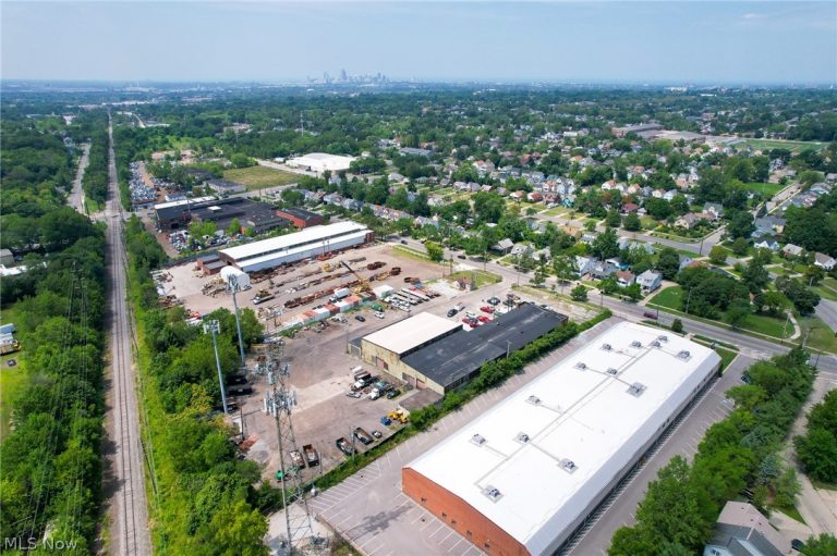 11910 Harvard Avenue, Cleveland, OH, 44105