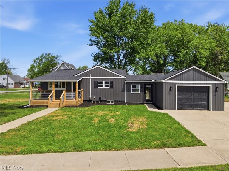 968 Sandusky Street, Conneaut, OH, 44030