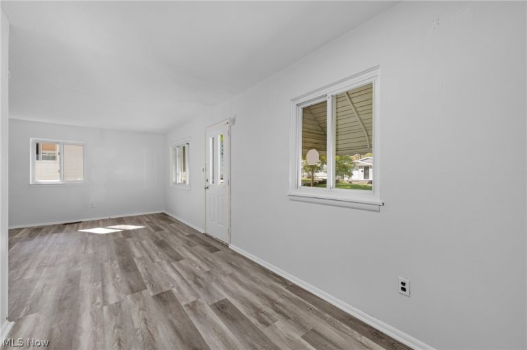 4769 174 Street, Cleveland, OH - Photo 3