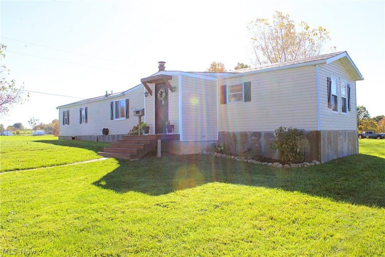 13654 Township Road 473, Lakeville, OH - Photo 4