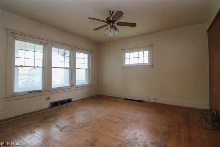 3908 Mahoning Avenue, Youngstown, OH - Photo 8