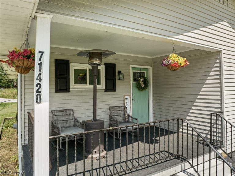 71420 Front Street, St Clairsville, OH - Photo 3