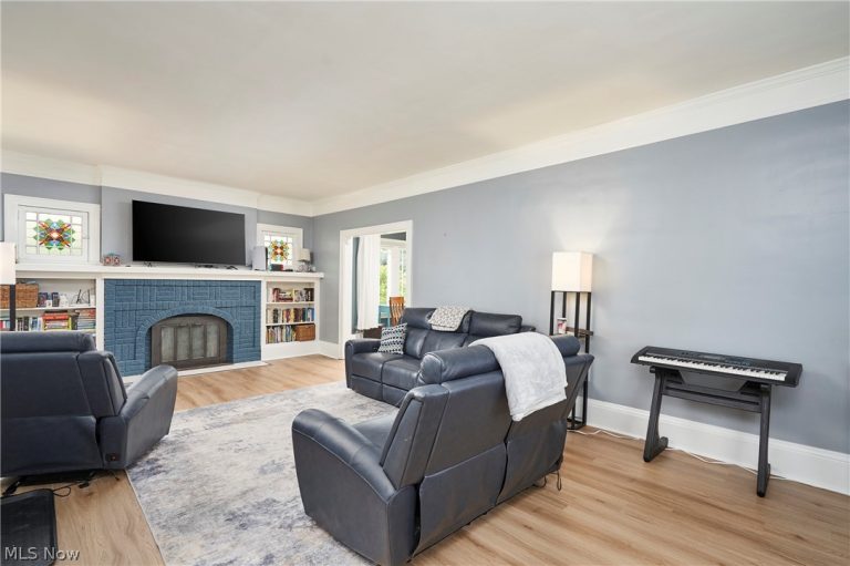 245 Highland Avenue, Akron, OH - Photo 4