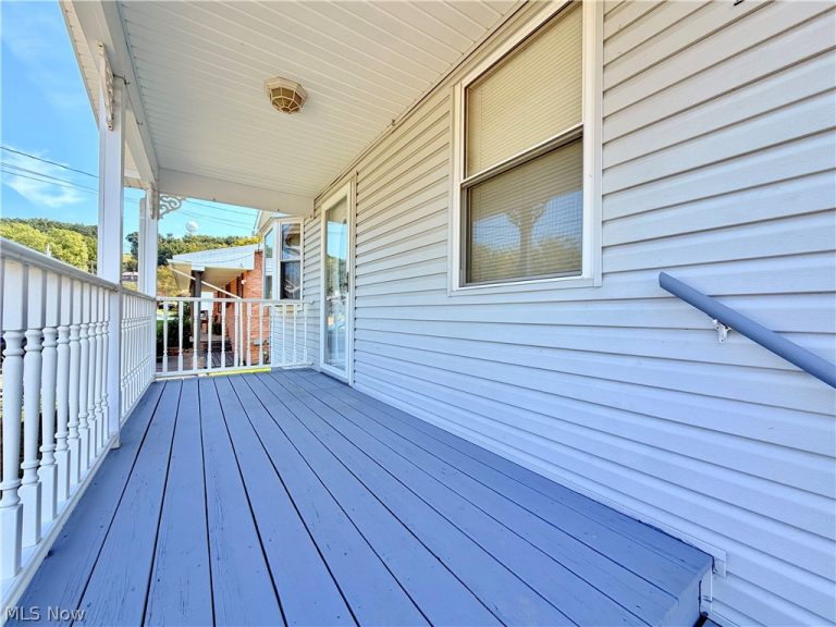 1314 20th Street, Vienna, WV - Photo 2
