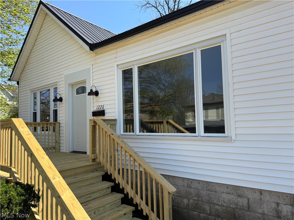 1226 Gomber Avenue, Cambridge, OH