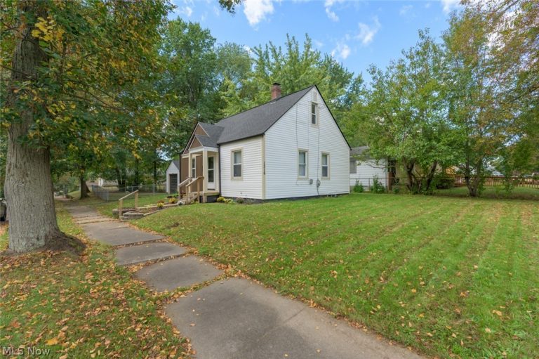 1316 Ottawa Avenue, Akron, OH, 44305