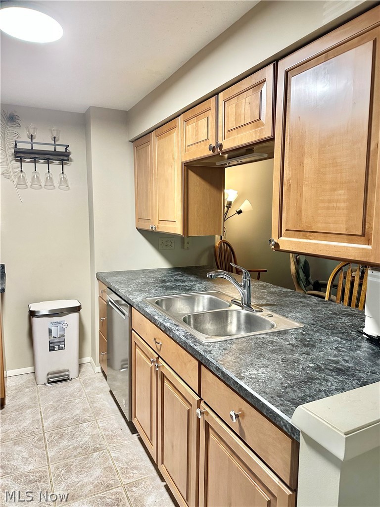 3873 Lake Run Boulevard, Stow, OH - Photo 4